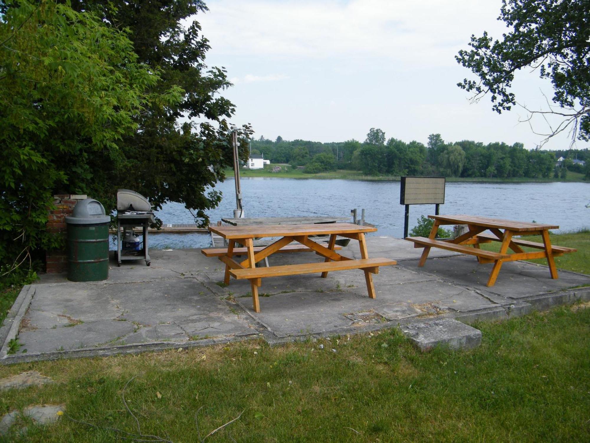 Campbellford River Inn 외부 사진