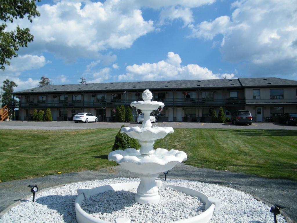Campbellford River Inn 외부 사진